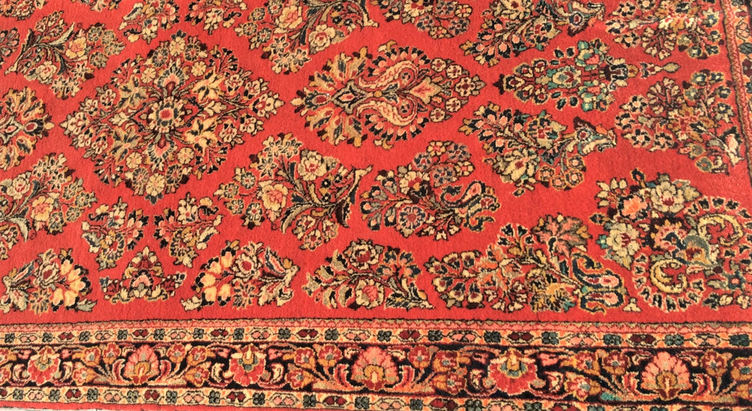 Semi-Antique Sarouk Rug